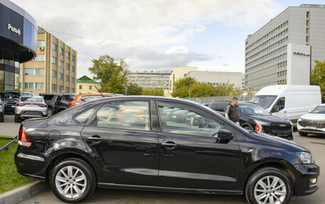 Volkswagen Polo VI (EU Market), 2015 год, 795 000 рублей, 4 фотография