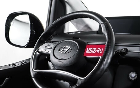 Hyundai Staria, 2023 год, 5 490 000 рублей, 17 фотография