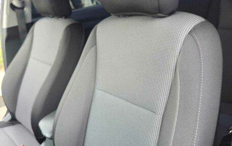 Hyundai Solaris II рестайлинг, 2019 год, 1 690 000 рублей, 4 фотография