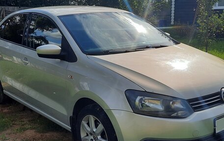 Volkswagen Polo VI (EU Market), 2013 год, 740 000 рублей, 3 фотография