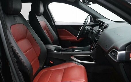 Jaguar F-Pace, 2018 год, 2 900 000 рублей, 4 фотография