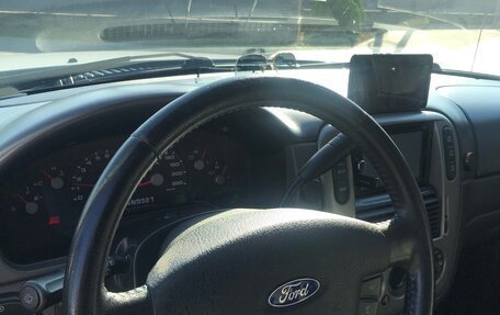 Ford Explorer III, 2004 год, 1 590 000 рублей, 14 фотография