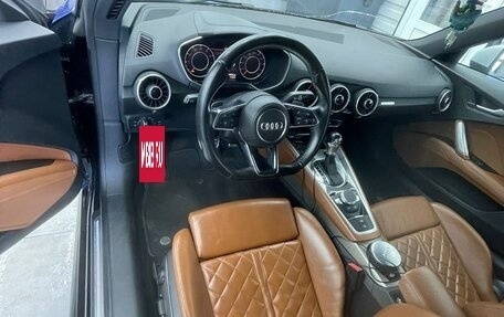 Audi TT, 2015 год, 2 300 000 рублей, 6 фотография