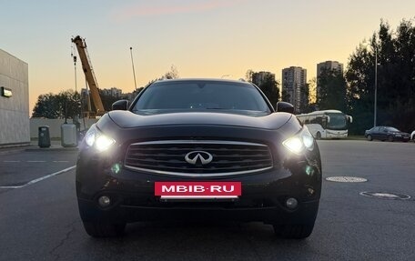 Infiniti FX II, 2008 год, 1 800 000 рублей, 4 фотография