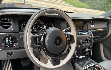 Rolls-Royce Cullinan, 2020 год, 32 900 000 рублей, 22 фотография