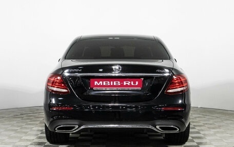Mercedes-Benz E-Класс, 2018 год, 3 489 898 рублей, 6 фотография