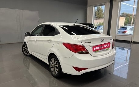Hyundai Solaris II рестайлинг, 2015 год, 695 000 рублей, 6 фотография