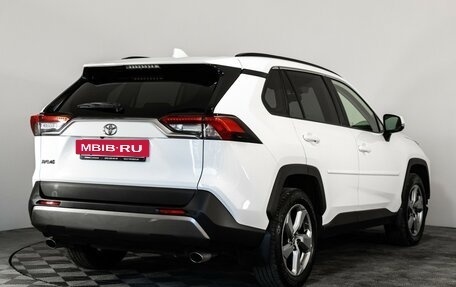 Toyota RAV4, 2020 год, 2 649 000 рублей, 5 фотография