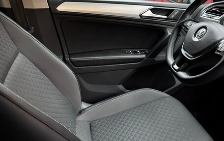 Volkswagen Tiguan II, 2017 год, 1 790 000 рублей, 18 фотография