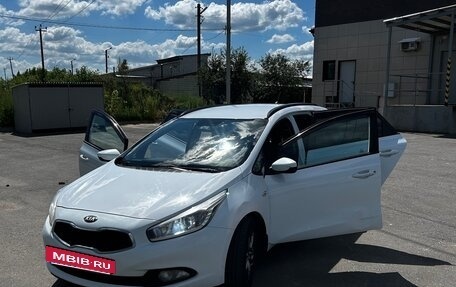 KIA cee'd III, 2013 год, 770 000 рублей, 23 фотография