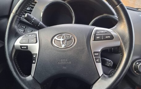 Toyota Highlander III, 2013 год, 2 300 000 рублей, 13 фотография