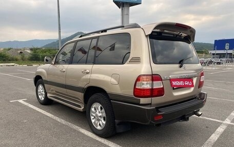 Toyota Land Cruiser 100 рестайлинг 2, 2003 год, 2 950 000 рублей, 5 фотография