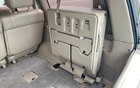 Toyota Land Cruiser 100 рестайлинг 2, 2003 год, 2 950 000 рублей, 33 фотография