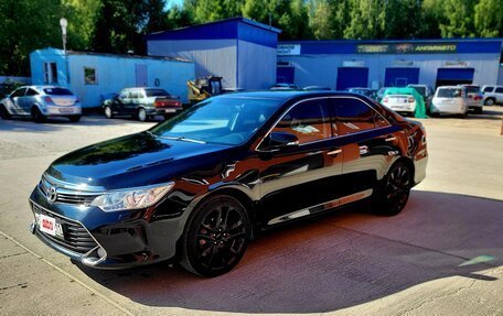 Toyota Camry, 2016 год, 1 690 000 рублей, 7 фотография