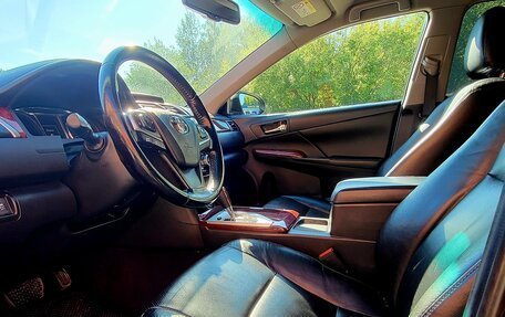 Toyota Camry, 2016 год, 1 690 000 рублей, 13 фотография