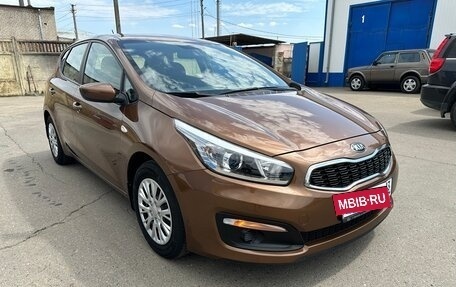 KIA cee'd III, 2016 год, 1 090 000 рублей, 2 фотография