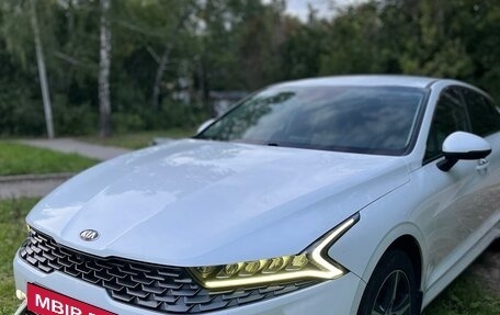 KIA K5, 2020 год, 2 350 000 рублей, 1 фотография