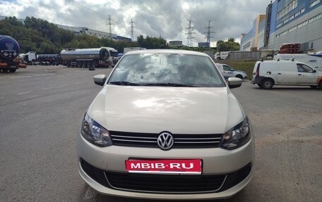 Volkswagen Polo VI (EU Market), 2012 год, 650 000 рублей, 1 фотография