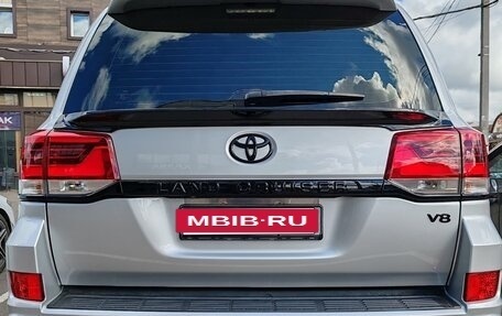 Toyota Land Cruiser 200, 2016 год, 6 000 000 рублей, 19 фотография