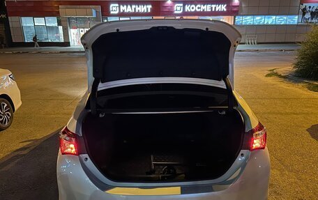 Toyota Corolla, 2016 год, 1 644 900 рублей, 10 фотография
