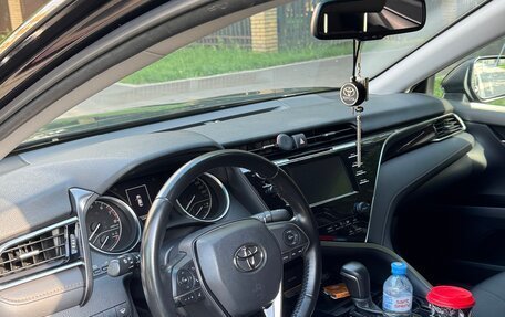 Toyota Camry, 2019 год, 2 470 000 рублей, 5 фотография