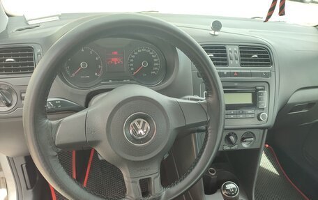 Volkswagen Polo VI (EU Market), 2012 год, 650 000 рублей, 8 фотография