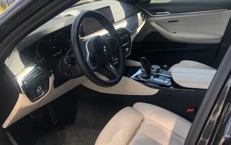 BMW 5 серия, 2018 год, 5 400 000 рублей, 5 фотография