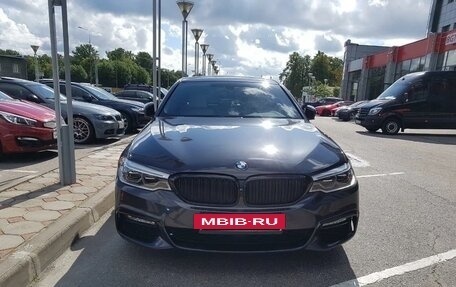 BMW 5 серия, 2018 год, 5 400 000 рублей, 2 фотография