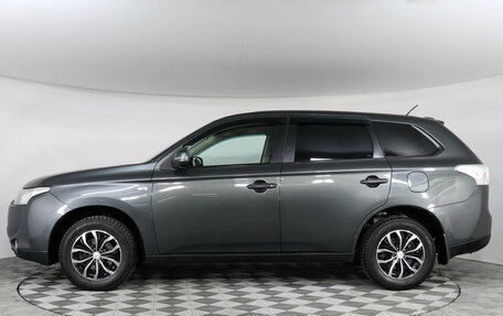 Mitsubishi Outlander III рестайлинг 3, 2014 год, 1 199 000 рублей, 8 фотография