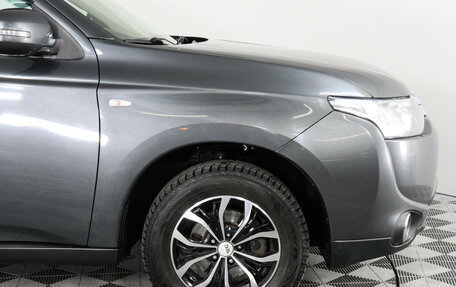 Mitsubishi Outlander III рестайлинг 3, 2014 год, 1 199 000 рублей, 13 фотография