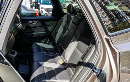 Volvo XC60 II, 2019 год, 3 140 000 рублей, 9 фотография