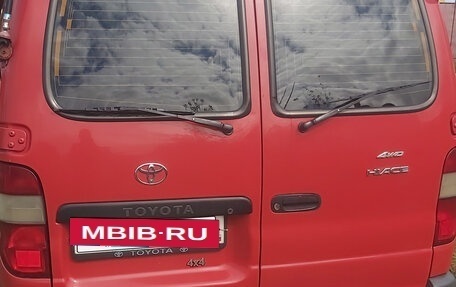 Toyota HiAce, 2002 год, 1 500 000 рублей, 4 фотография