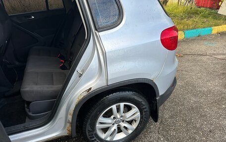 Volkswagen Tiguan I, 2011 год, 999 999 рублей, 4 фотография