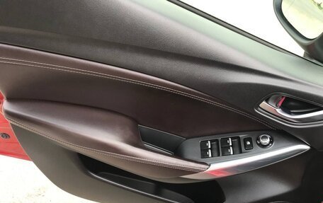 Mazda 6, 2016 год, 2 190 000 рублей, 29 фотография