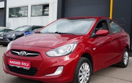 Hyundai Solaris II рестайлинг, 2011 год, 670 000 рублей, 1 фотография