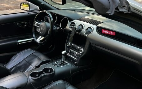 Ford Mustang VI рестайлинг, 2018 год, 2 990 000 рублей, 4 фотография