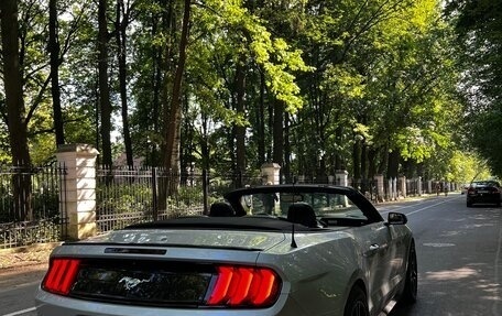 Ford Mustang VI рестайлинг, 2018 год, 2 990 000 рублей, 15 фотография