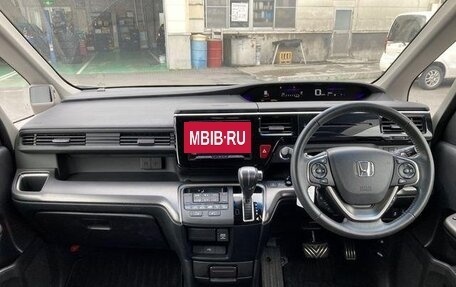 Honda Stepwgn IV, 2021 год, 2 198 000 рублей, 10 фотография