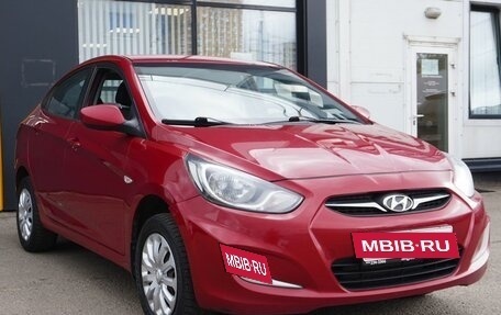 Hyundai Solaris II рестайлинг, 2011 год, 670 000 рублей, 3 фотография