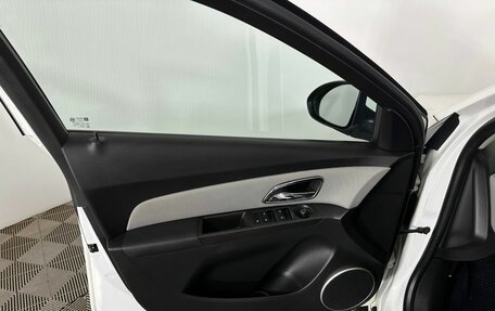 Chevrolet Cruze II, 2014 год, 800 000 рублей, 8 фотография