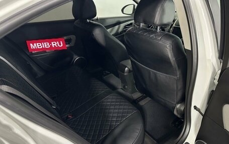 Chevrolet Cruze II, 2014 год, 800 000 рублей, 16 фотография