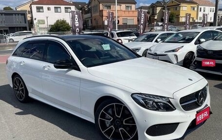 Mercedes-Benz C-Класс, 2017 год, 1 398 000 рублей, 1 фотография