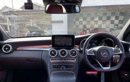 Mercedes-Benz C-Класс, 2017 год, 1 398 000 рублей, 10 фотография
