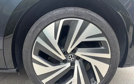 Volkswagen ID.4, 2024 год, 2 700 000 рублей, 8 фотография