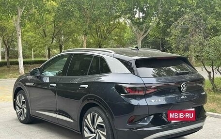 Volkswagen ID.4, 2024 год, 2 700 000 рублей, 7 фотография
