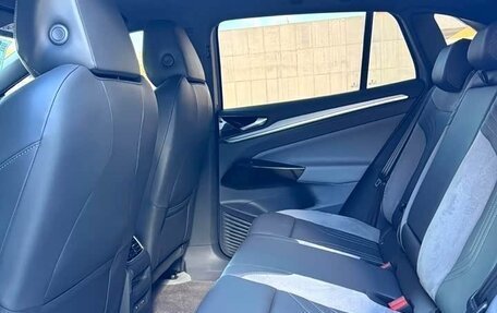 Volkswagen ID.4, 2023 год, 2 350 000 рублей, 6 фотография
