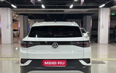 Volkswagen ID.4, 2023 год, 1 900 000 рублей, 4 фотография