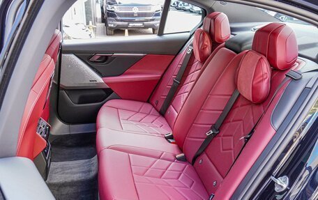 BMW 5 серия, 2024 год, 6 400 000 рублей, 9 фотография