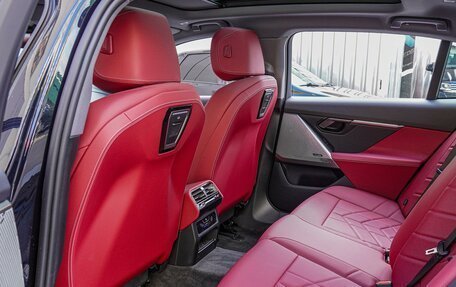 BMW 5 серия, 2024 год, 6 400 000 рублей, 11 фотография