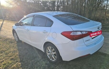 KIA Cerato III, 2013 год, 750 000 рублей, 4 фотография